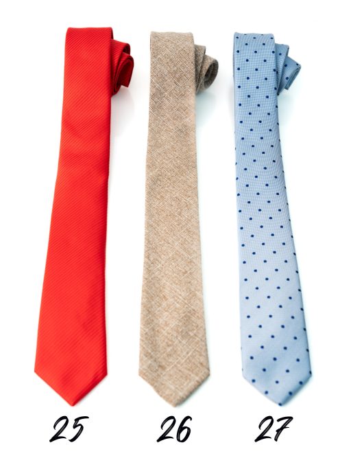 Kravata v žiarivej červenej farbe, elegantná, béžová s textúrou, svetlo modrá s bodkami