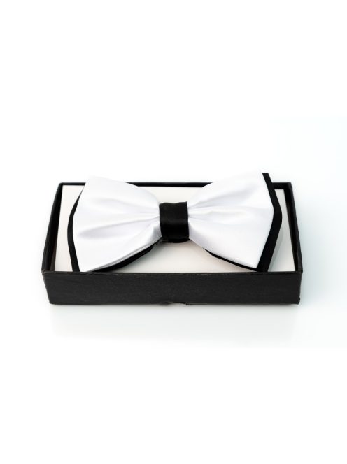 Csokornyakkendő fekete-fehér