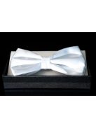 Csokornyakkendő hófehér