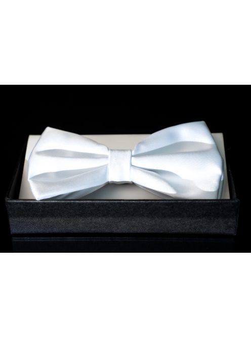 Csokornyakkendő hófehér