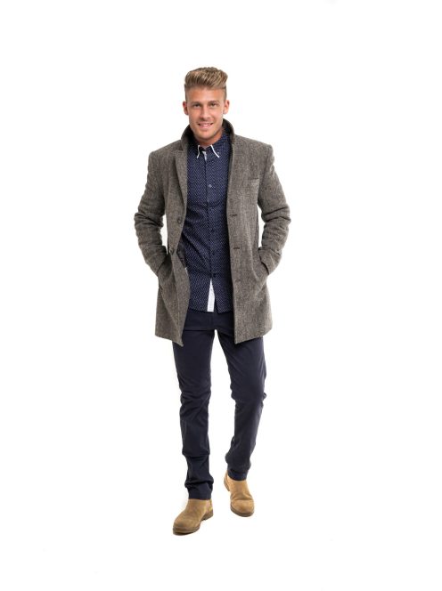 Látkový kabát Thomas Jeans s vzorom borovicových vetvičiek